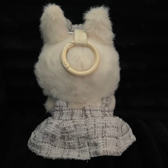 Luxury Labubu Outfit - Picture 2 of 4